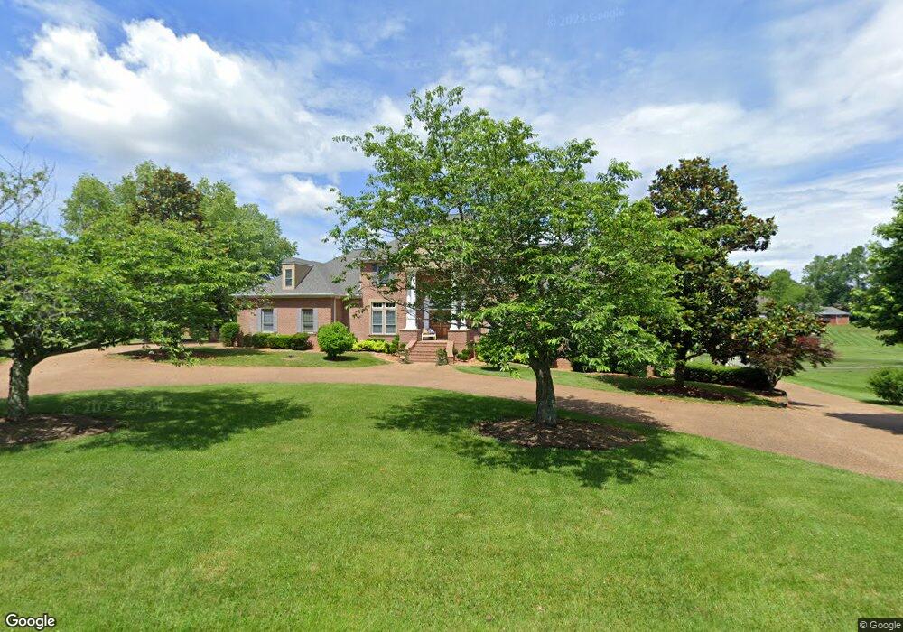 912 N Plantation Dr, Cookeville, TN 38506 - photo 1