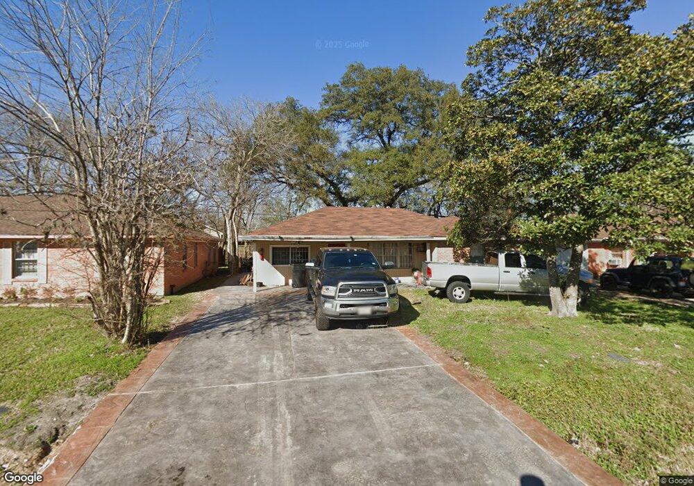815 E 43rd St, Houston, TX 77022 - photo 1