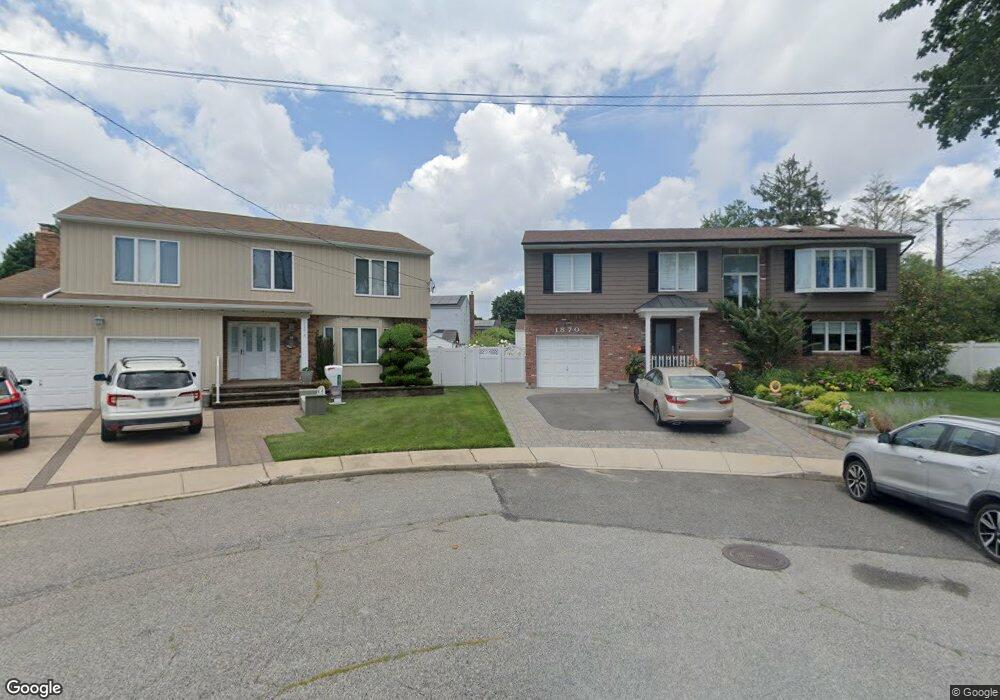 1870 Pappas Ct, North Bellmore, NY 11710 - photo 1