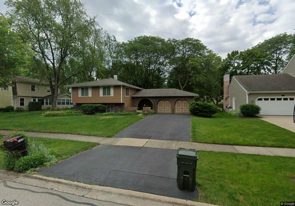 1120 Mill Race Ln, Naperville, IL 60565 - photo 1