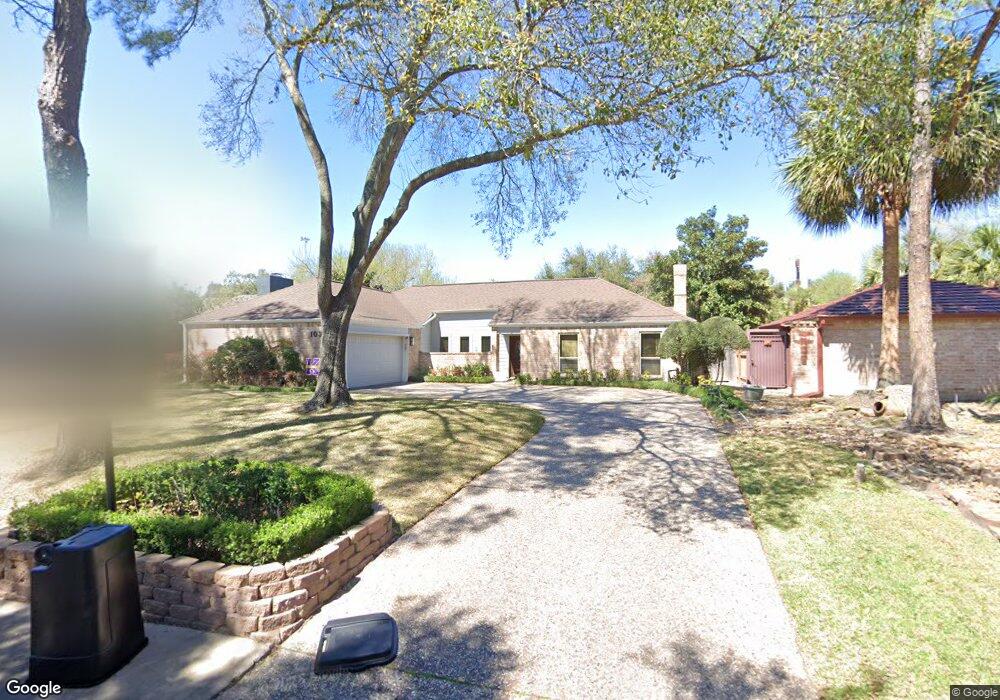 10318 Sugar Hill Dr, Houston, TX 77042 - photo 1