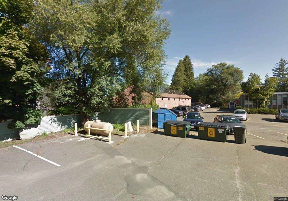 186 N Elm St, Northampton, MA 01060 - photo 1