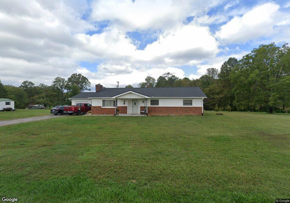 159 Gibbs Rd, Hendersonville, NC 28792 - photo 1