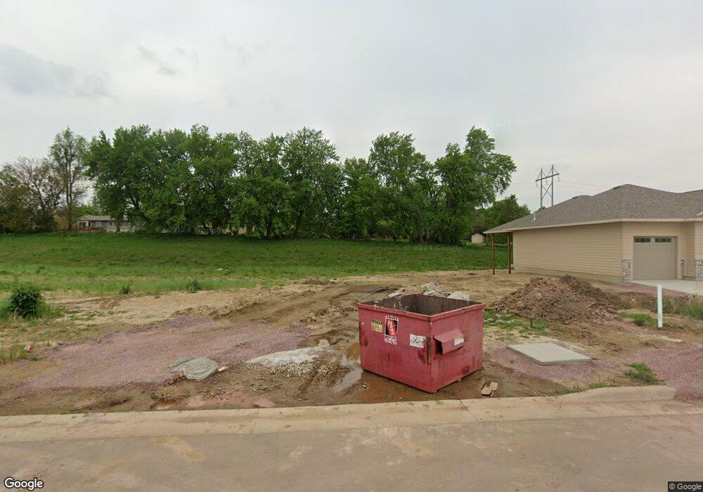 2205 S Saddle Ridge Dr, Sioux Falls, SD 57110 - photo 1