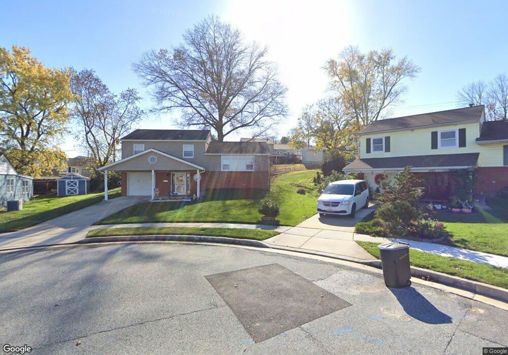 1203 Sparrow Ct, Halethorpe, MD 21227 - photo 1