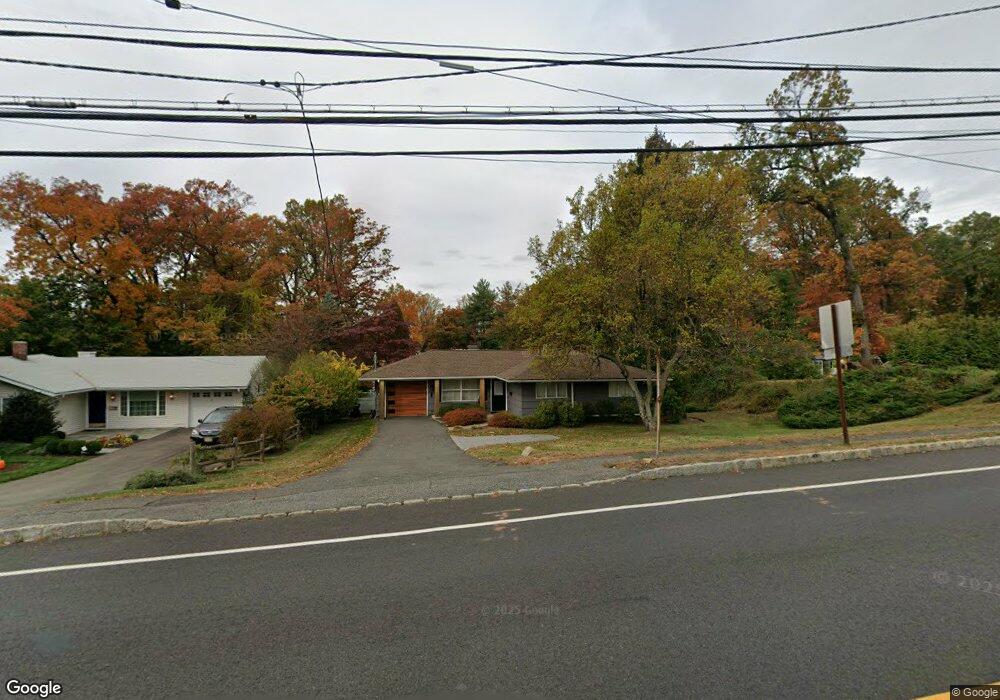 7 Roseland Ave, Roseland, NJ 07068 - photo 1