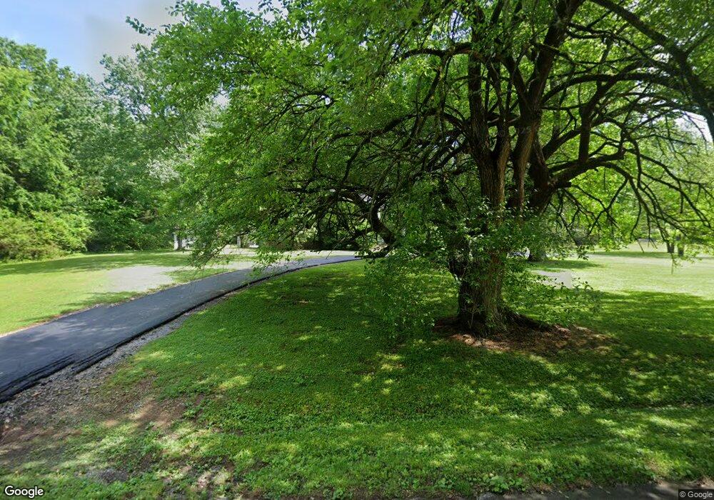 411 S Valley Rd, Shelbyville, TN 37160 - photo 1