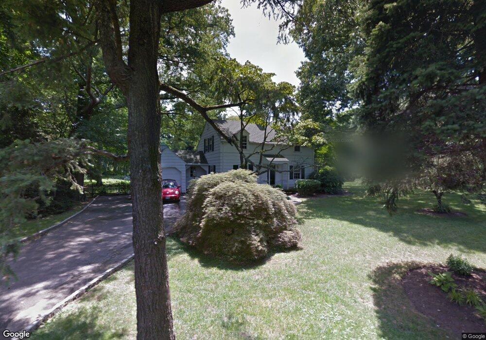 11 Central Dr, Glen Head, NY 11545 - photo 1