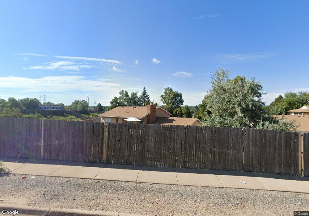 1700 S Ouray Ct, Aurora, CO 80017 - photo 1