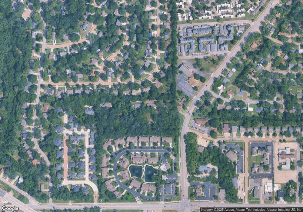 2320 SW 36th St, Topeka, KS 66611 - photo 1