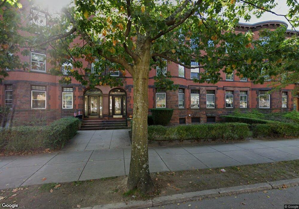 1815 Beacon St, Brookline, MA 02445 - photo 1