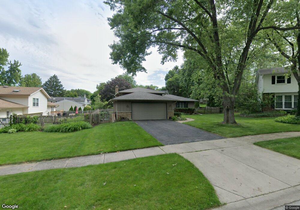 44 Kinglet Ct, Naperville, IL 60565 - photo 1