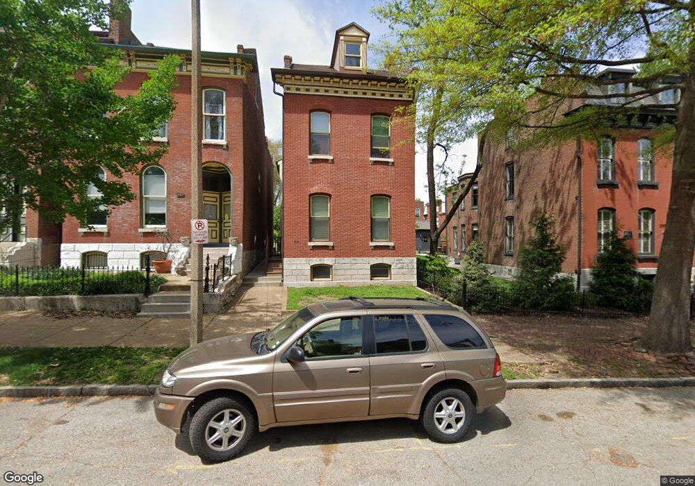 2315 S 12th St unit Front, Saint Louis, MO 63104 - photo 1