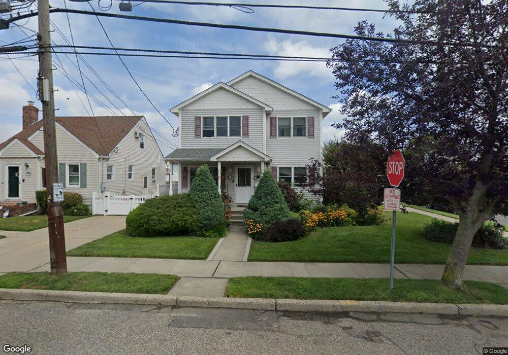 1102 Langdon St, Franklin Square, NY 11010 - photo 1