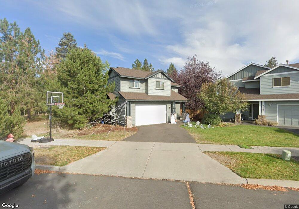20182 Graham Ln, Bend, OR 97701 - photo 1