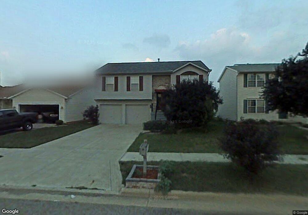 2948 Blue Moon Dr, Columbus, OH 43232 - photo 1