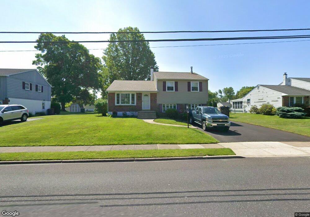 1823 Twining Rd, Willow Grove, PA 19090 - photo 1