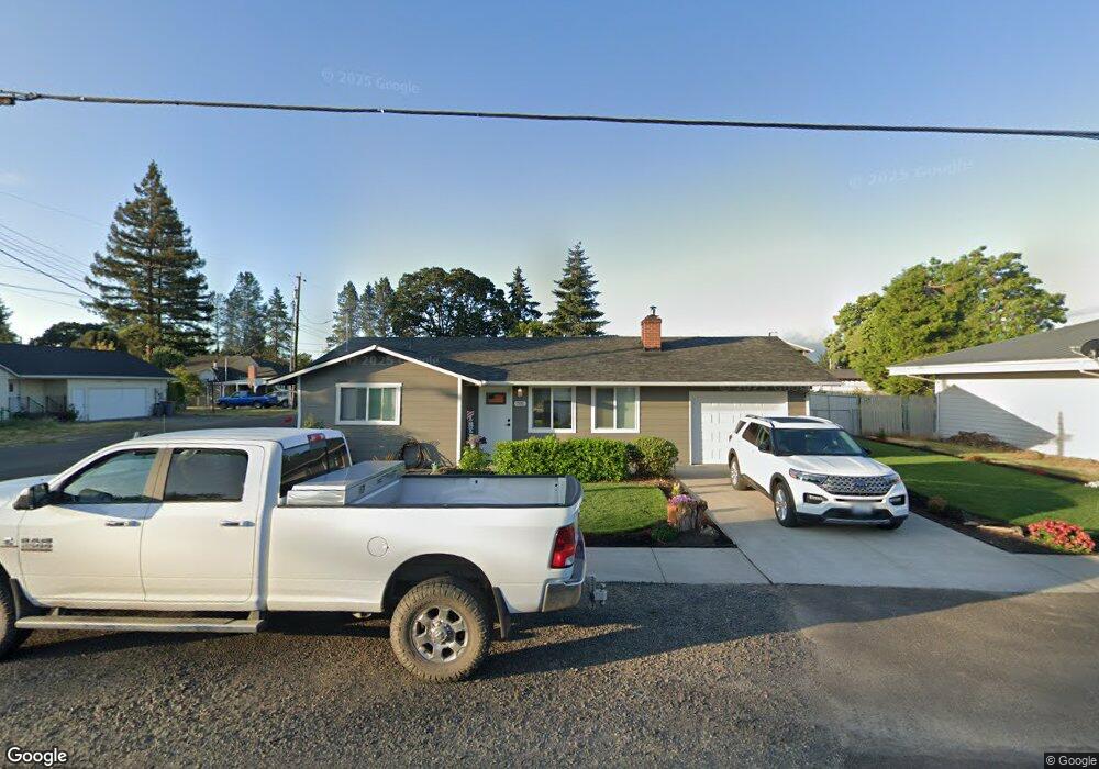 781 E 1st St, Yamhill, OR 97148 - photo 1
