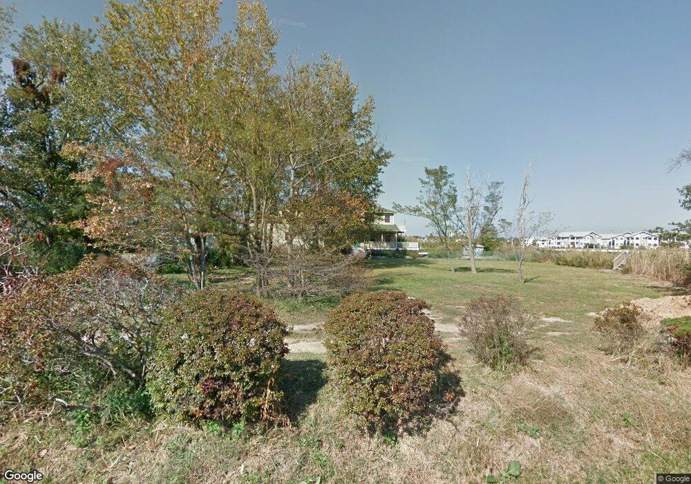 23 Manahassett Way, Long Branch, NJ 07740 - photo 1