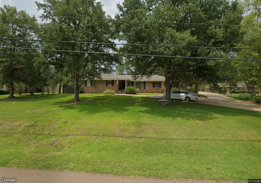 2104 Shawnee Dr, McComb, MS 39648 - photo 1