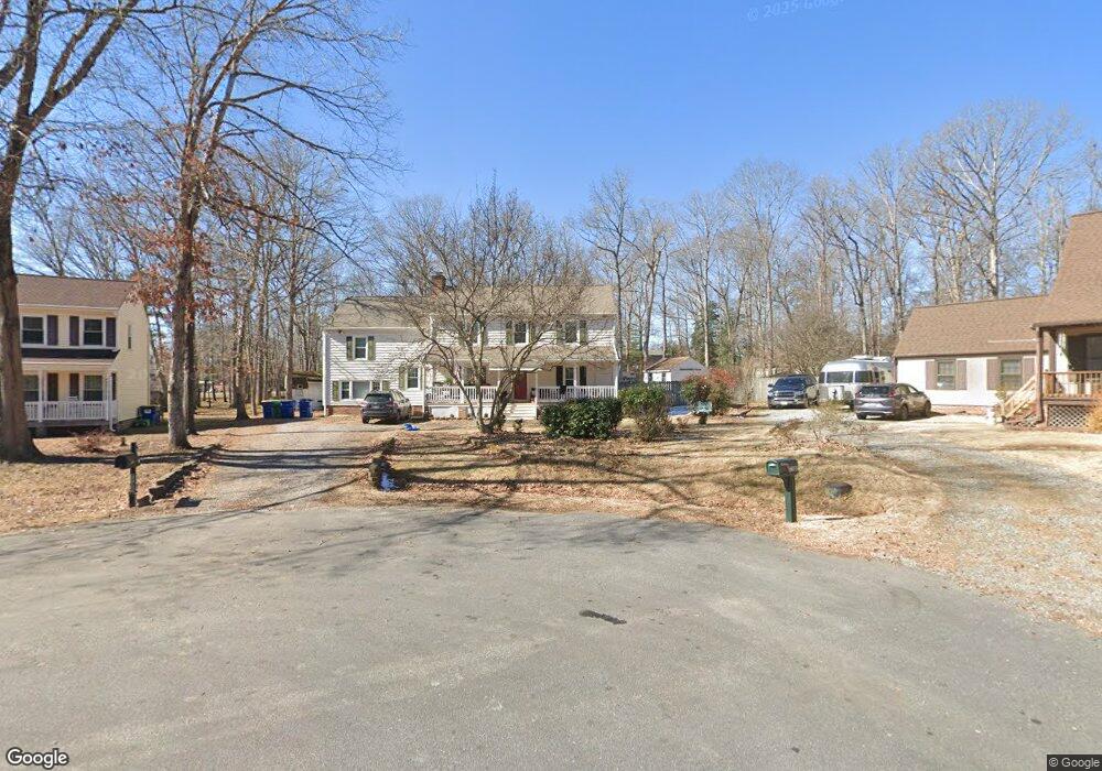 7702 Bur Oak Ln, North Chesterfield, VA 23237 - photo 1