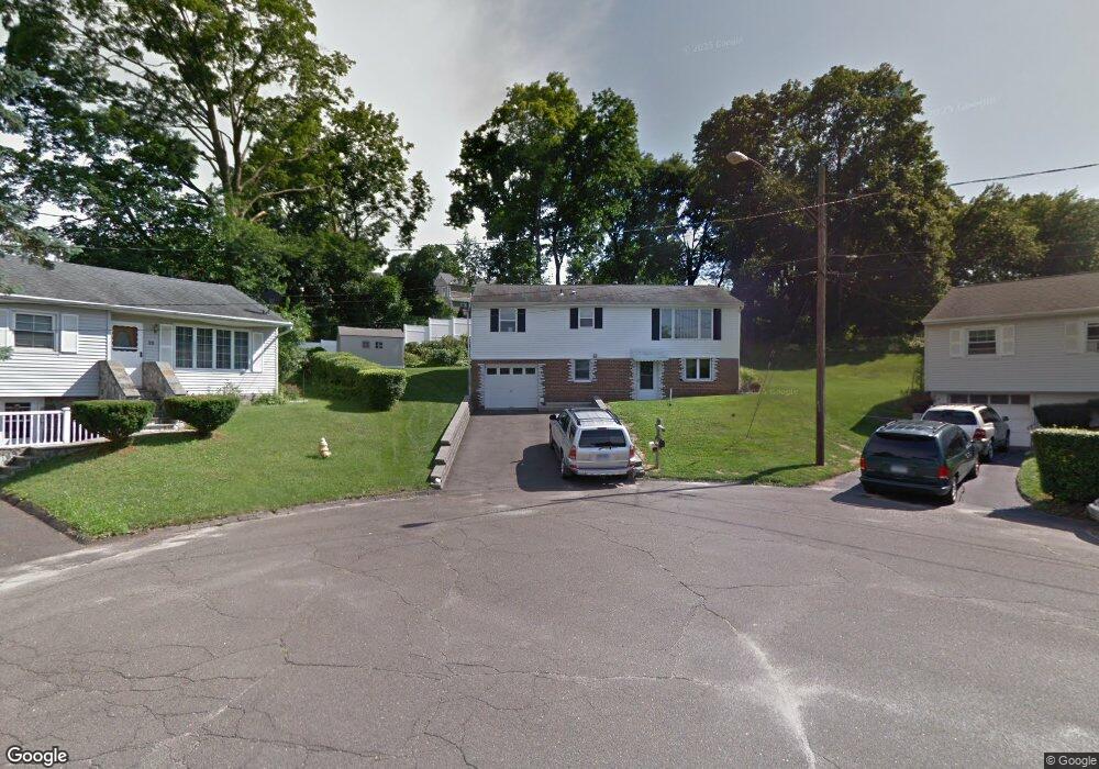 13 Colby Ln, Danbury, CT 06810 - photo 1