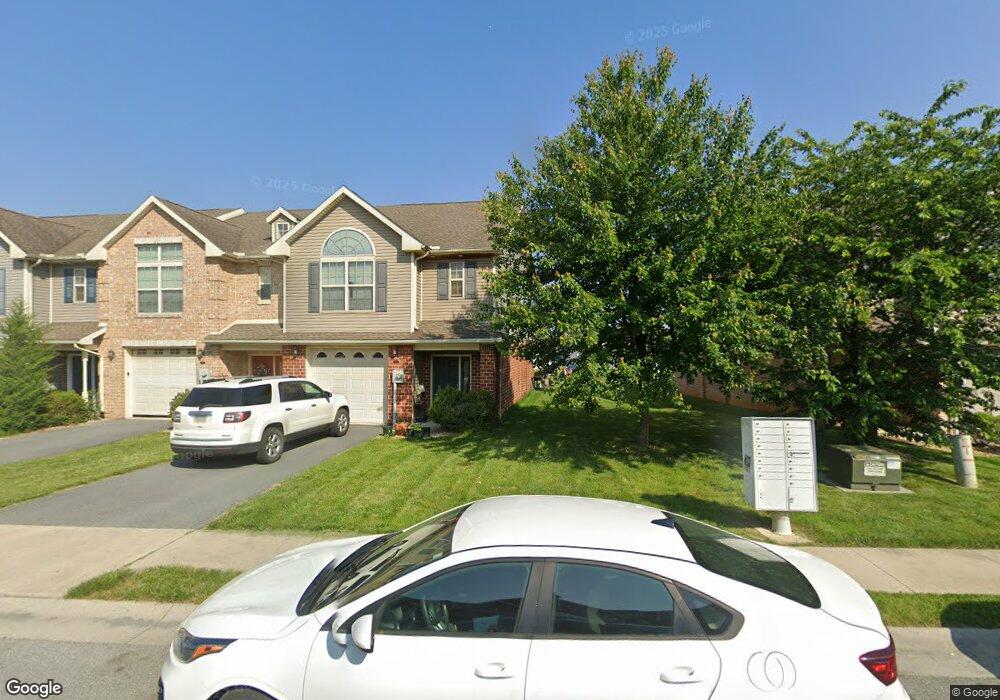 2041 Powell Dr, Chambersburg, PA 17201 - photo 1