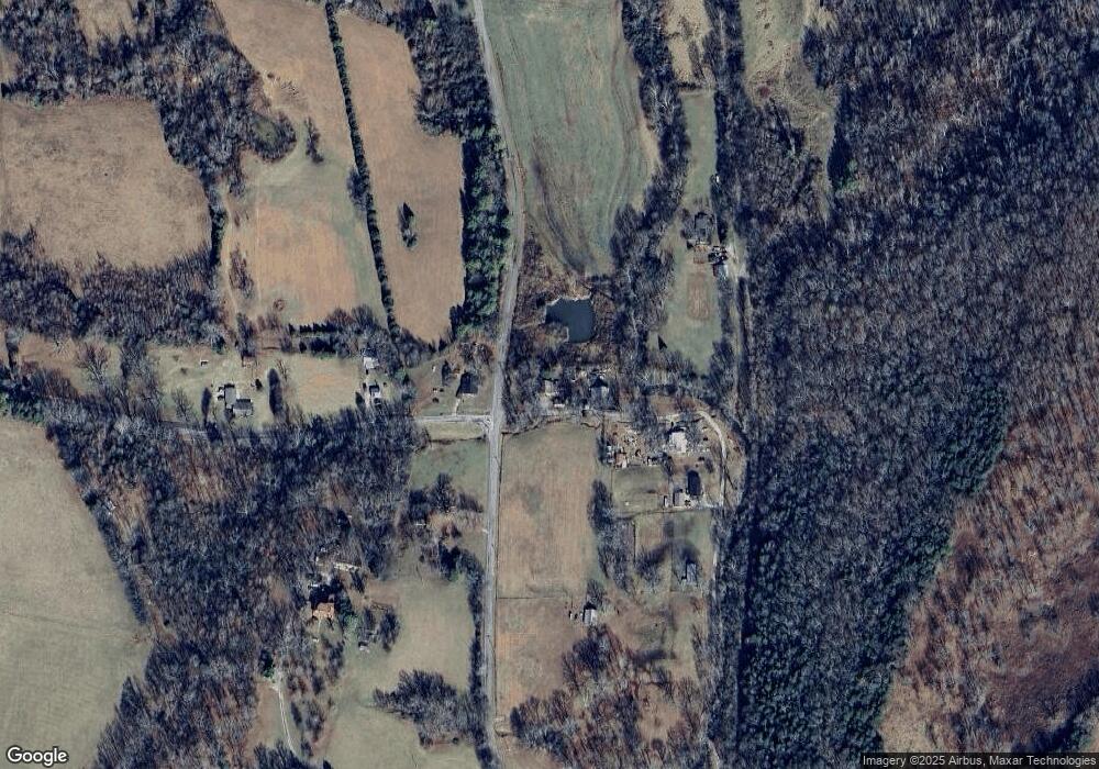 446 Alf Harris Rd, Prospect, TN 38477 - photo 1