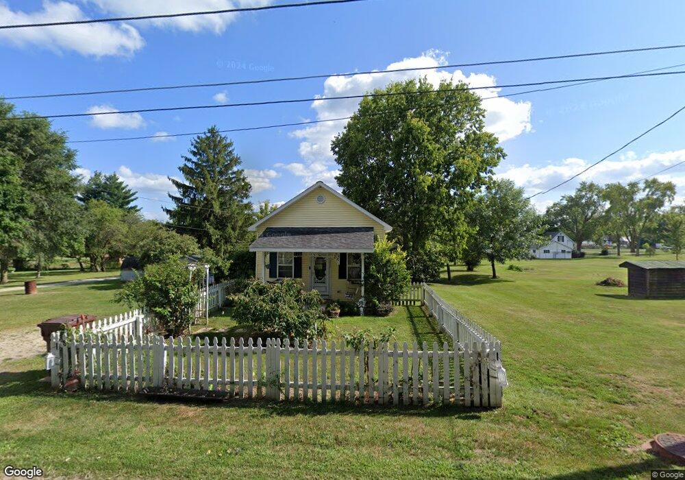 850 SW High St, Geneva, IN 46740 - photo 1