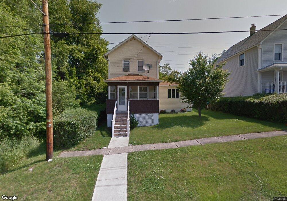1918 Bundy St unit 1920, Scranton, PA 18508 - photo 1