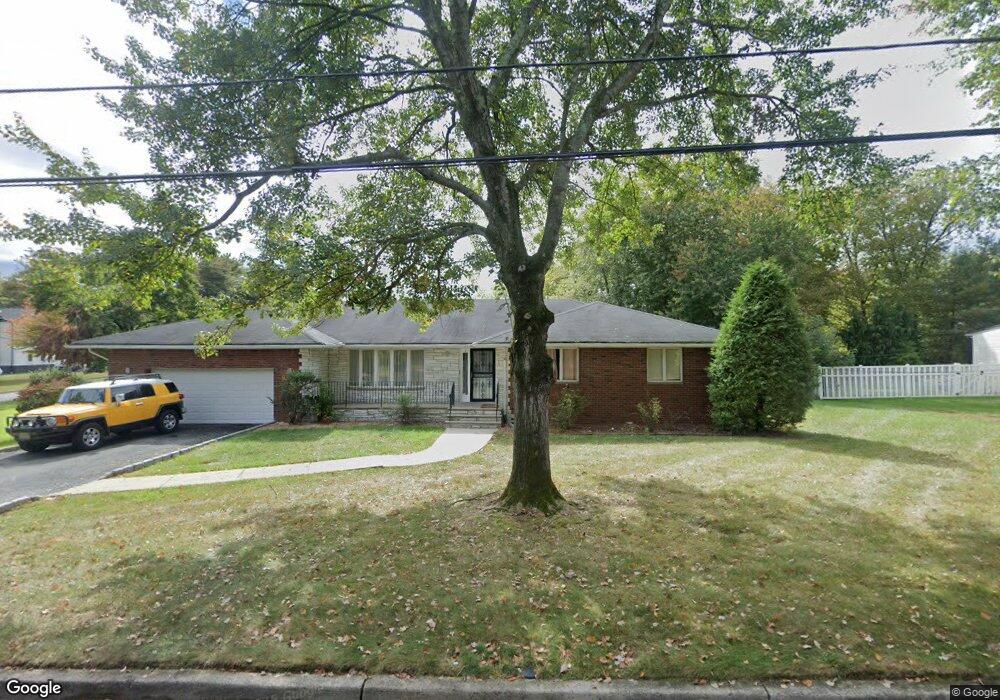 3 Hemlock Dr, Edison, NJ 08820 - photo 1