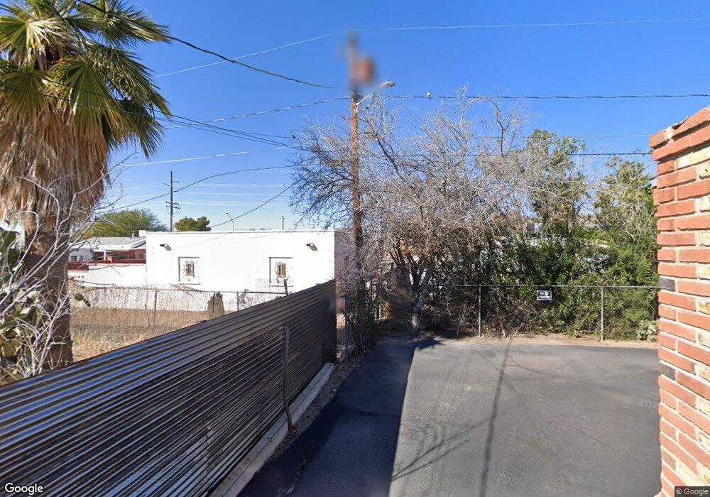 526 E Roger Rd, Tucson, AZ 85705 - photo 1