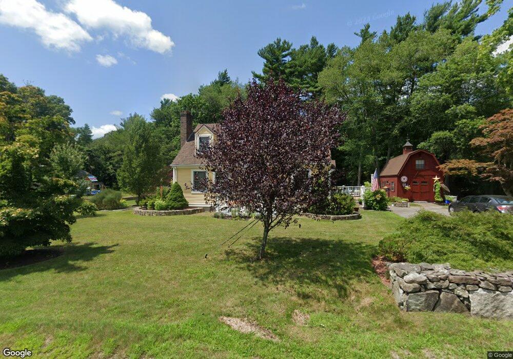 405 Main St, Acushnet, MA 02743 - photo 1