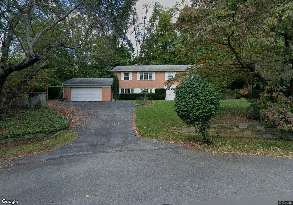 7804 Honeybee Ct, Bethesda, MD 20817 - photo 1