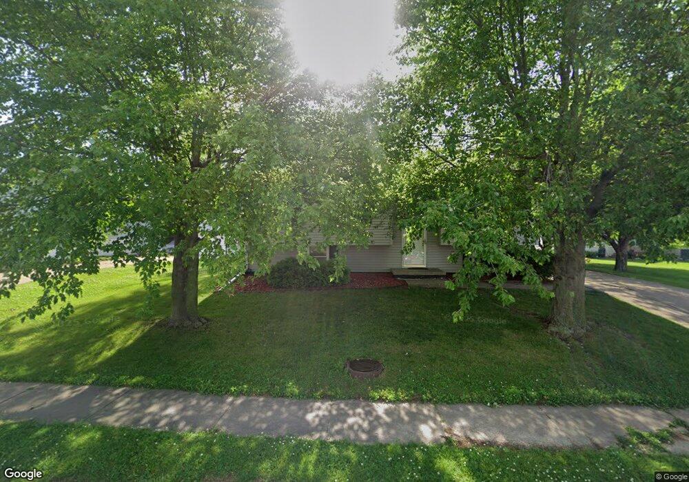 6501 Jebens Ave, Davenport, IA 52806 - photo 1