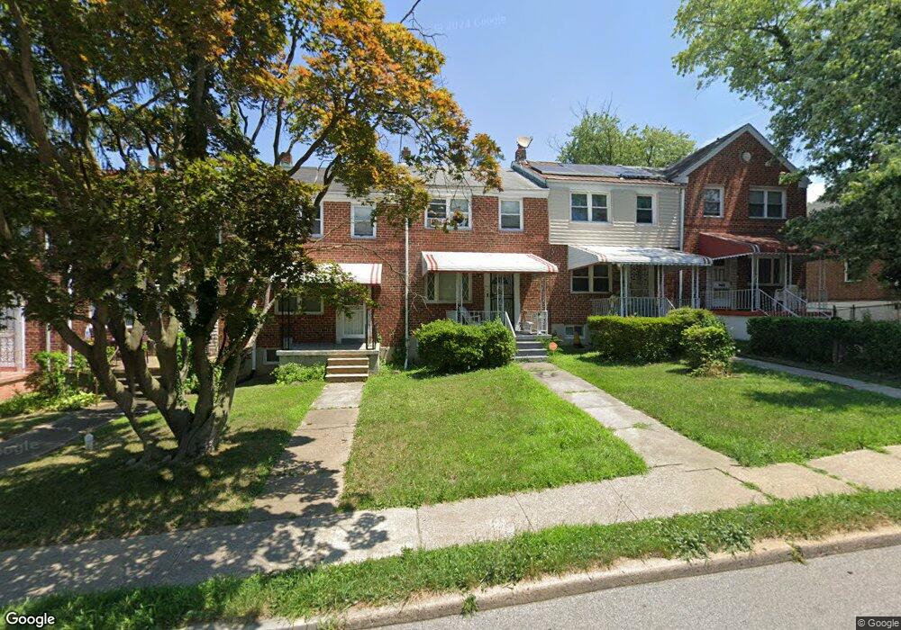 1029 Cooks Ln, Baltimore, MD 21229 - photo 1