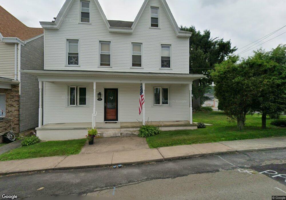 400 Walnut St, Mar Lin, PA 17951 - photo 1