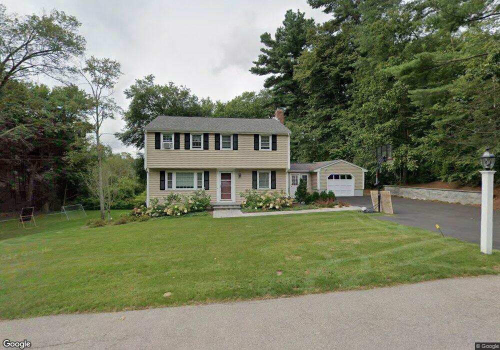 4 Laurel Dr, Medfield, MA 02052 - photo 1
