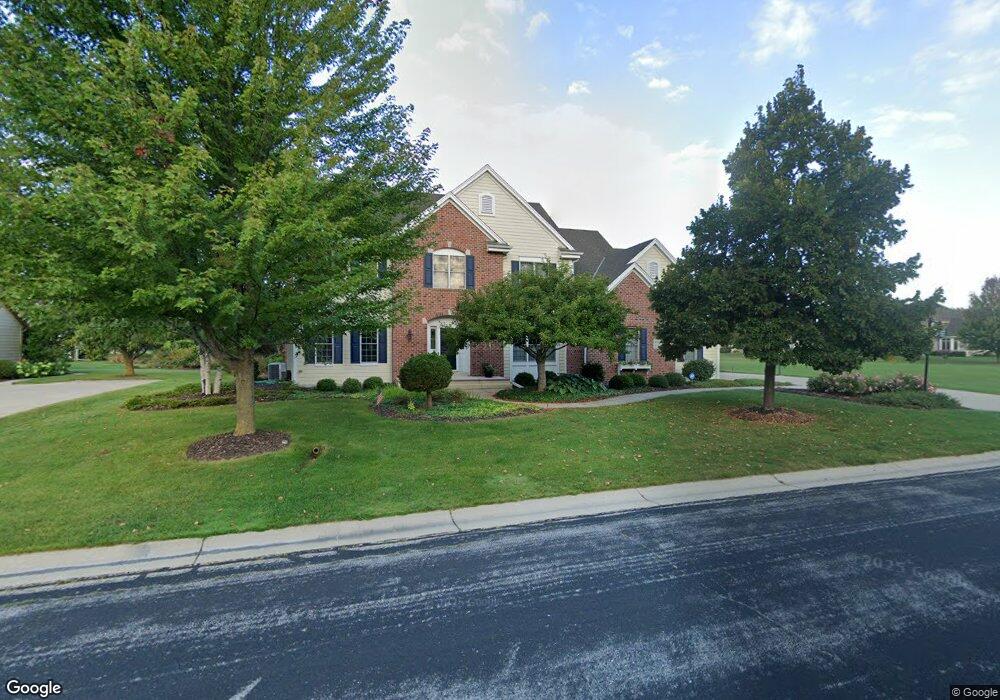 W149N7375 Hidden Meadow Dr, Menomonee Falls, WI 53051 - photo 1