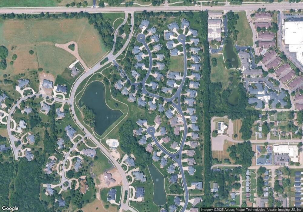 1117 SW New Forest Dr, Topeka, KS 66604 - photo 1