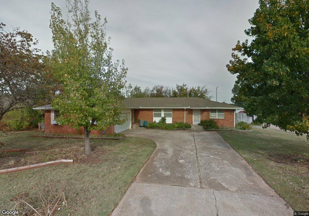 6700 N Grove Ave, Warr Acres, OK 73132 - photo 1