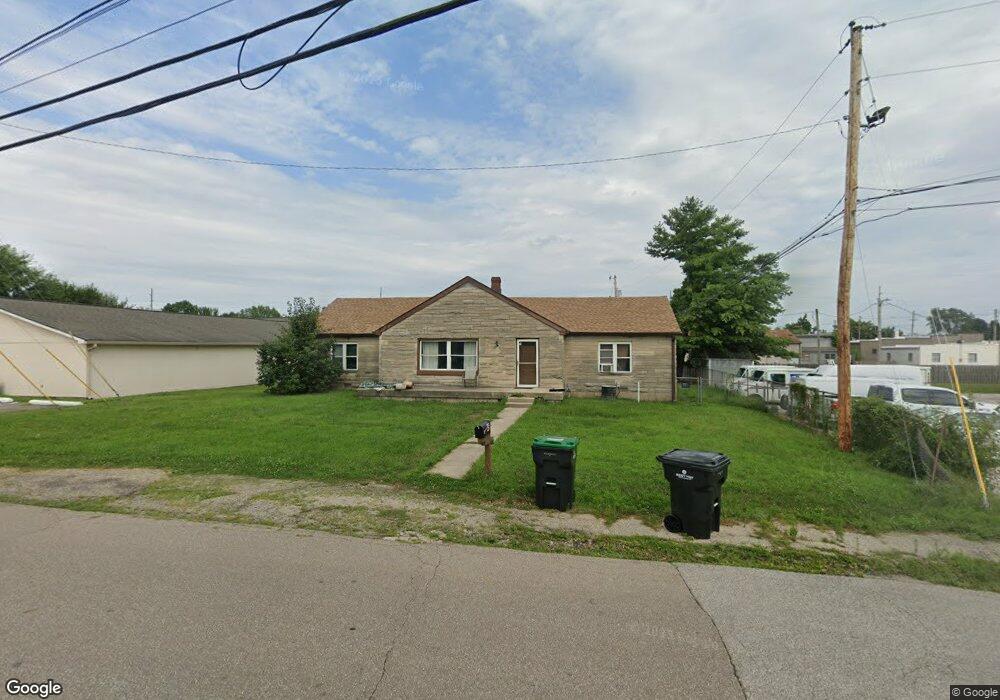 49 Center St, Whiteland, IN 46184 - photo 1