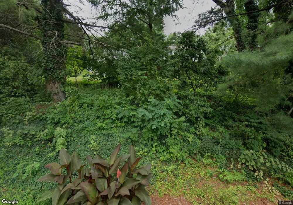 1075 Powderhorn Dr, Glen Mills, PA 19342 - photo 1