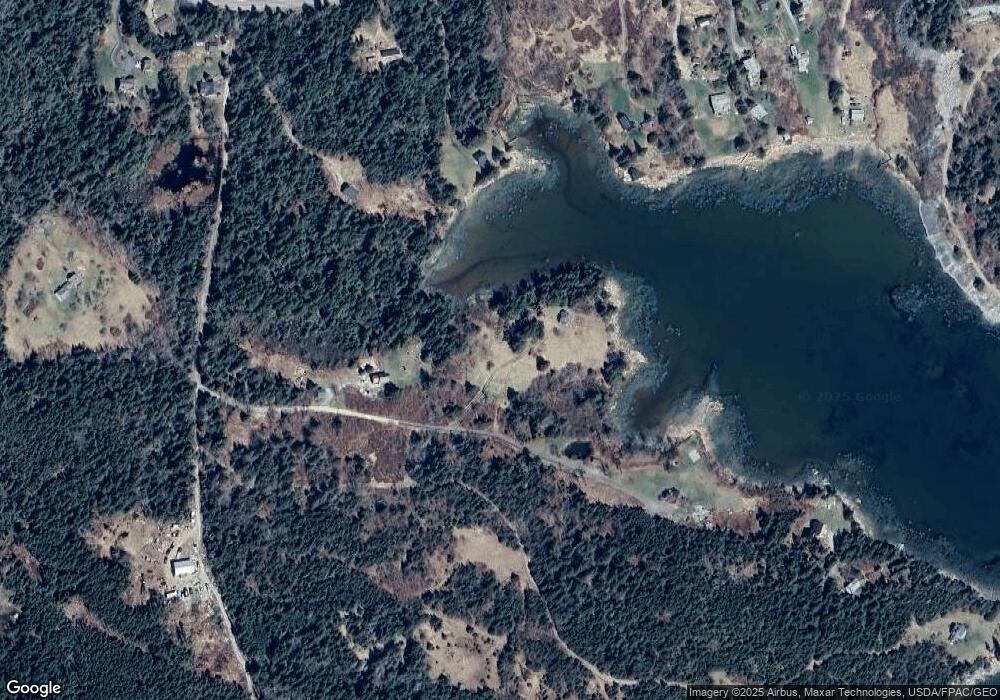 30 Hamilton Dr, Vinalhaven, ME 04863 - photo 1