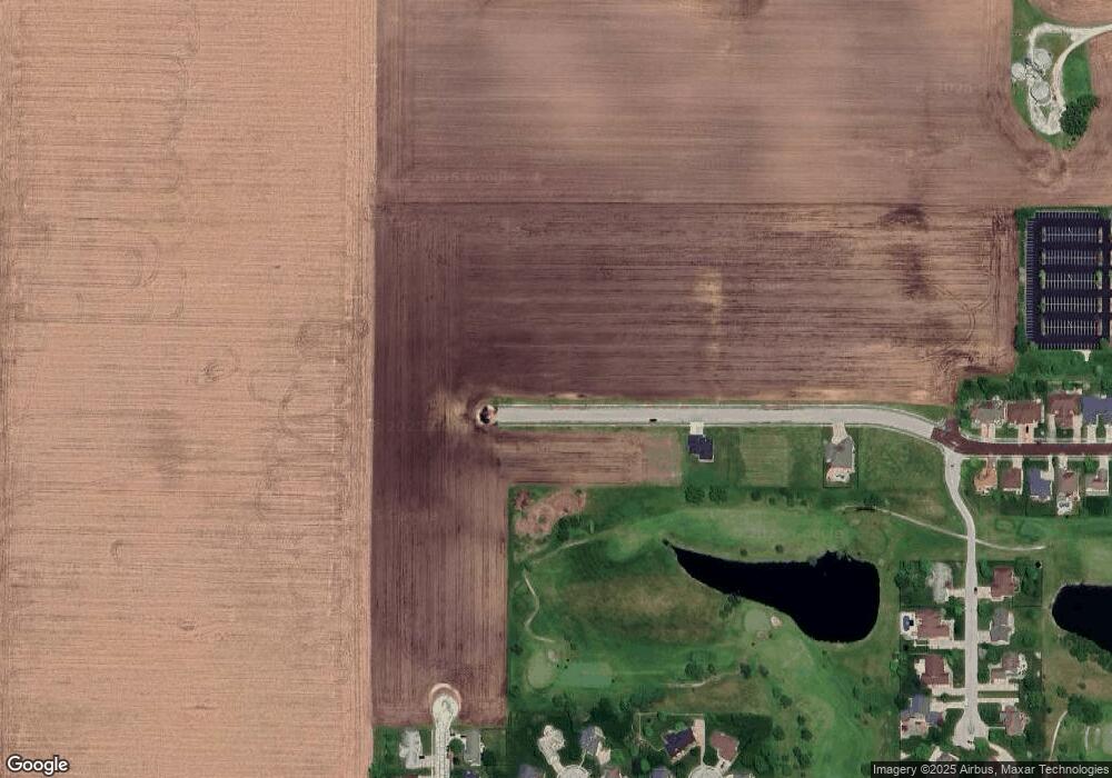 70 Applebee Farm Dr, Jacksonville, IL 62650 - photo 1