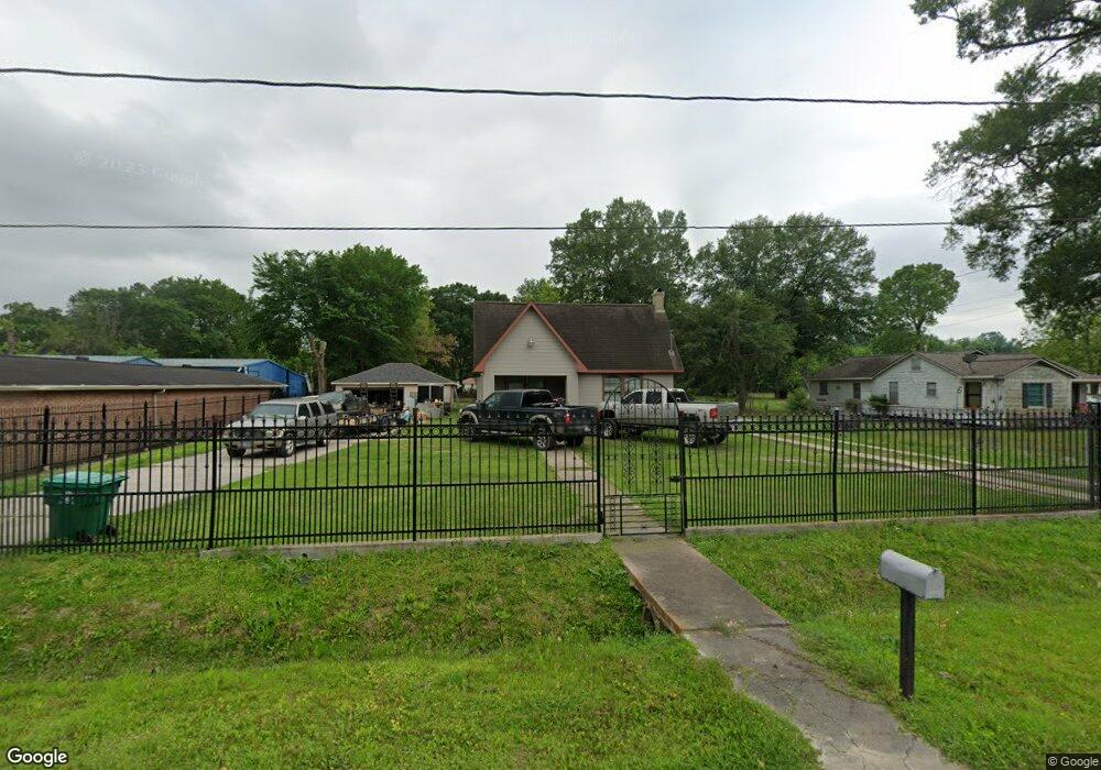 5610 Van Zandt St, Houston, TX 77016 - photo 1