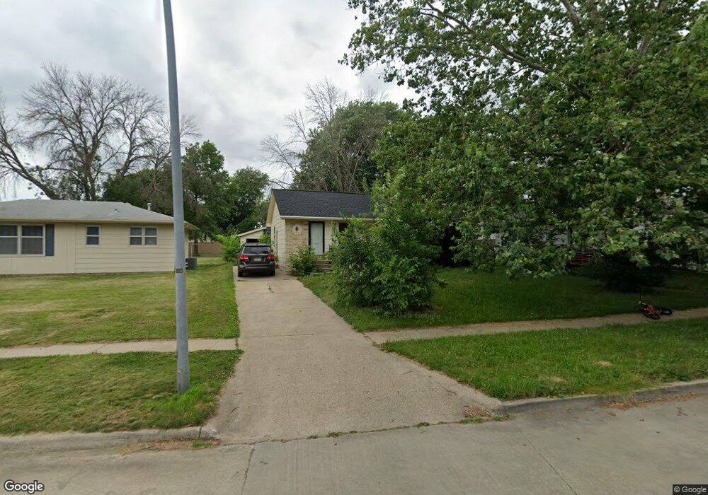 4512 SE 7th St, Des Moines, IA 50315 - photo 1