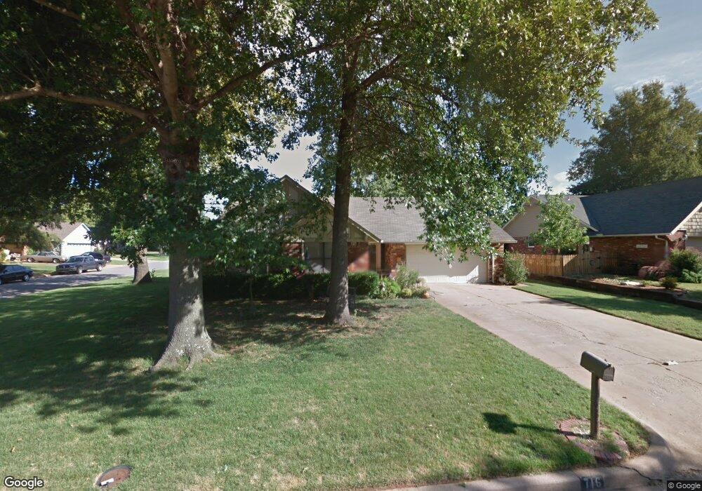 716 Briarwood Cir, Broken Arrow, OK 74011 - photo 1