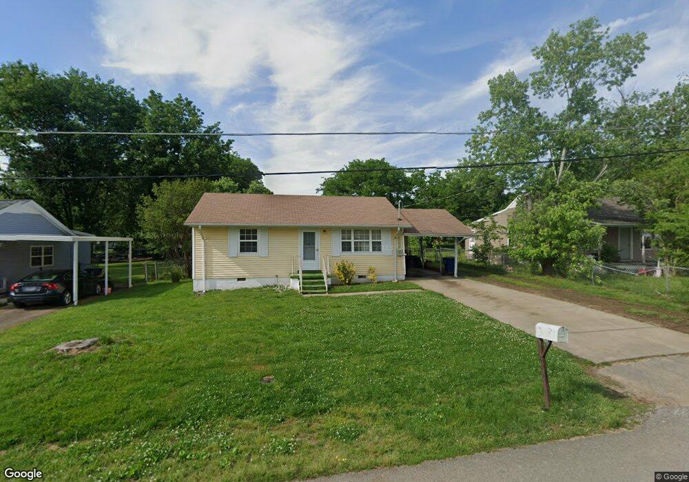 207 Edgemont Dr, Shelbyville, TN 37160 - photo 1