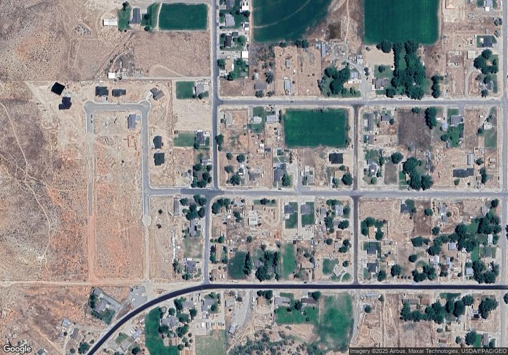 380 W Center St, Gunnison, UT 84634 - photo 1